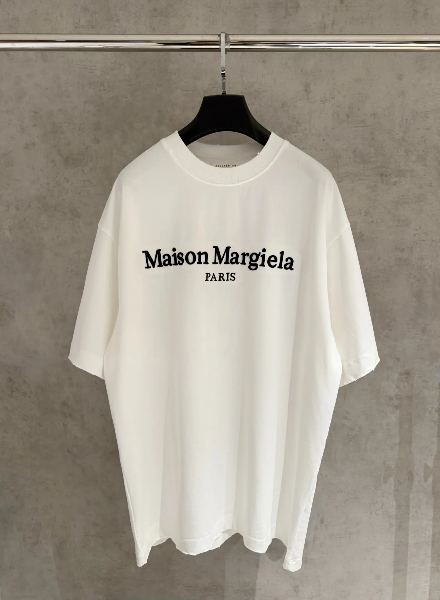 【 Quality】 New Arrival Maison Margiela MM⑥T 300 Black White 3 Sizes M-2xl